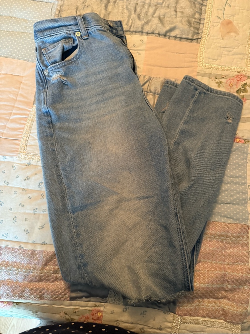 American Eagle Mom Jeans